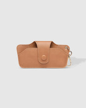Load image into Gallery viewer, Skittle Sunglass Case - Camel