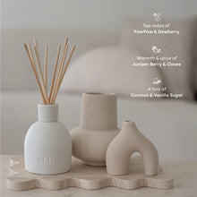 Load image into Gallery viewer, Sweet Dewberry & Clove Diffuser