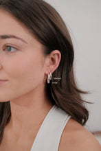 Load image into Gallery viewer, Cleo Hoop - Silver