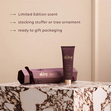 Load image into Gallery viewer, Hand Cream Cracker - Sweet Plum & Berries