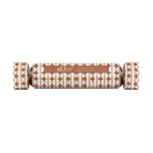 Load image into Gallery viewer, Hand Cream Cracker - Cinnamon And Citrus
