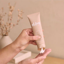 Load image into Gallery viewer, Hand Cream - Apricot & Sweet Fig