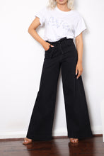 Load image into Gallery viewer, Black Baggy Denim Jeans
