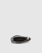 Load image into Gallery viewer, Kuta Purse - Saddle Black
