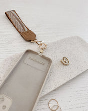 Load image into Gallery viewer, Iris Keyring with Phone Attachment - Camel
