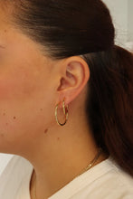 Load image into Gallery viewer, Delilah Hoop Large - Gold Earring
