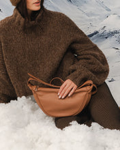 Load image into Gallery viewer, Sylvia Crossbody Bag - Toffee
