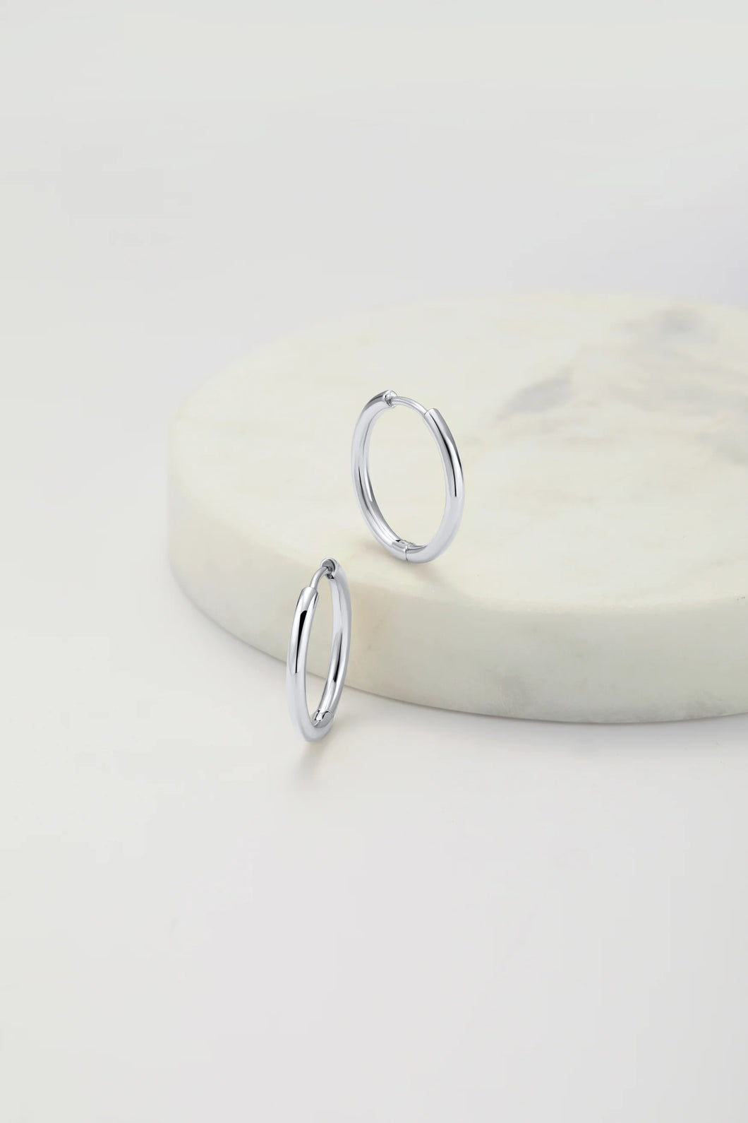 Delilah Hoop Medium - Silver