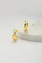 Load image into Gallery viewer, Peyton Hoop Earring - Gold
