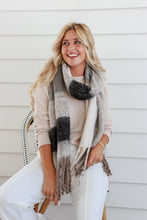 Load image into Gallery viewer, Chunky Winter Scarf
