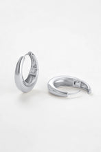 Load image into Gallery viewer, Cleo Hoop - Silver
