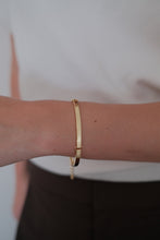Load image into Gallery viewer, Maeve Bracelet - Gold
