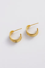 Load image into Gallery viewer, Nina Hoop - Gold
