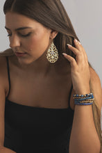 Load image into Gallery viewer, Blue Semi Precious Jumble Bracelet

