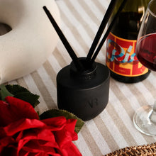 Load image into Gallery viewer, Goji Berry Diffuser
