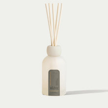Load image into Gallery viewer, Willow Gum &amp; Lemon Myrtle Reed Diffuser
