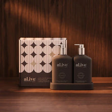 Load image into Gallery viewer, Transformative Wash &amp; Lotion Duo - Vanilla Cream &amp; Tonka Bean
