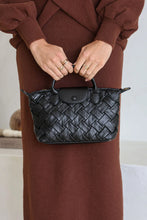 Load image into Gallery viewer, Classic Platted Crossbody Bag
