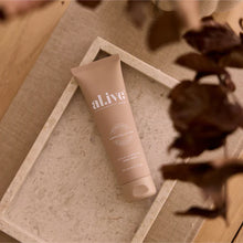 Load image into Gallery viewer, Hand Cream - Apricot &amp; Sweet Fig
