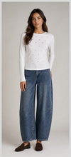 Load image into Gallery viewer, Barrel Leg Denim Jeans
