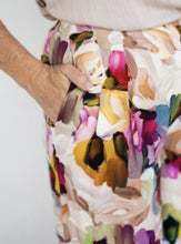 Load image into Gallery viewer, Multi Abstract Wide Leg Pant
