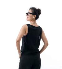 Load image into Gallery viewer, Black Sleeveless Crop Top
